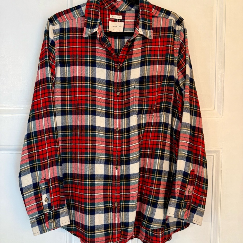American Eagle Outfitters Red Plaid Flannel Button Down Shirt - XL